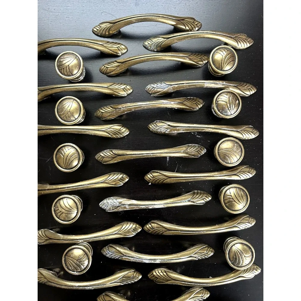 Lot 31 Matching Vintage Brass Cabinet Drawer Pulls Handles Antique Hardware